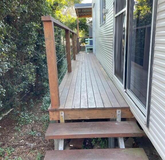 Пансион Zen Escape Guest House  Hidden Little Gem, Funky Corner, Boutique Granny Flat