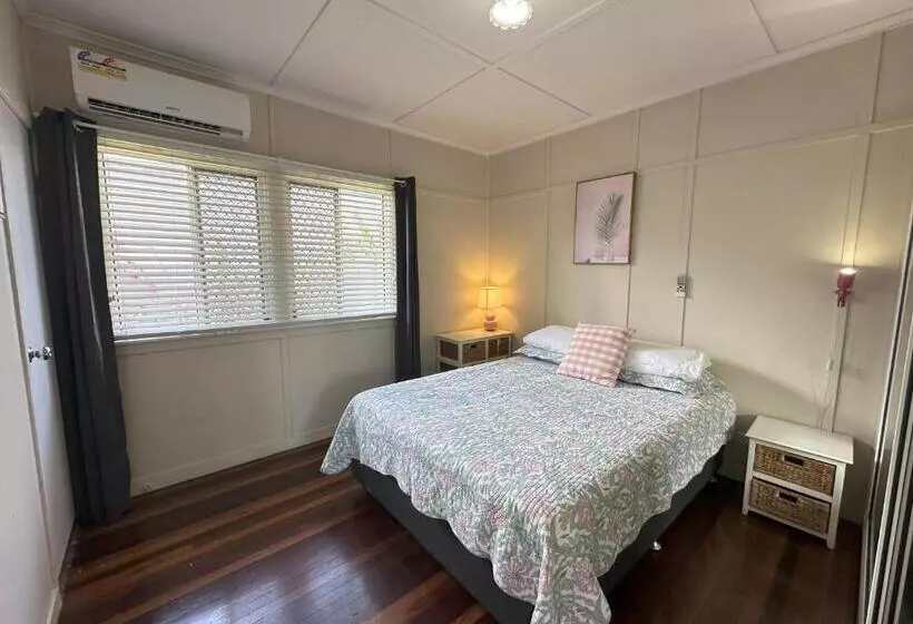پانسیون Zen Escape Guest House  Hidden Little Gem, Funky Corner, Boutique Granny Flat