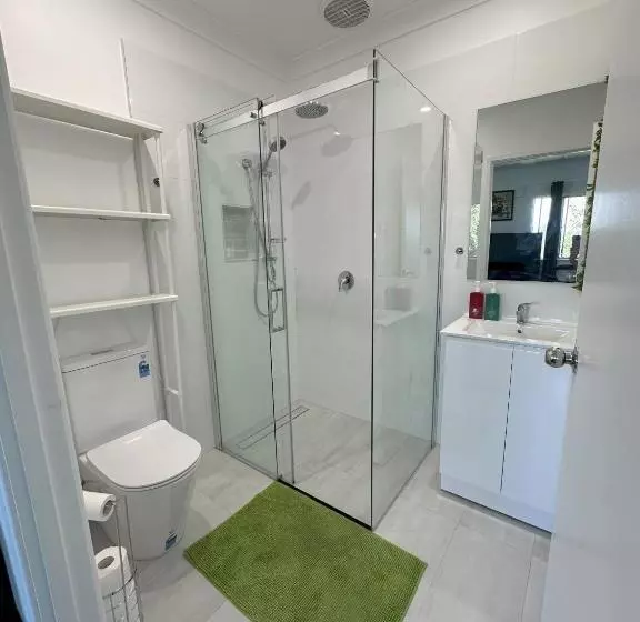 پانسیون Zen Escape Guest House  Hidden Little Gem, Funky Corner, Boutique Granny Flat