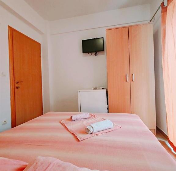 پانسیون Rooms And Apartments Matuško