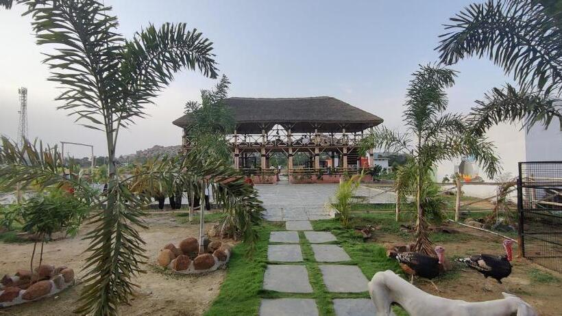 ペンション Vanya The Exotic World Resort