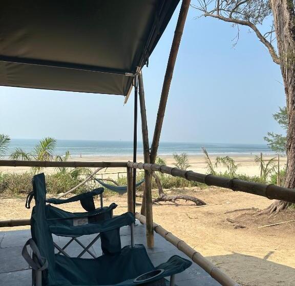 渡假胜地 Seaom Beach Huts And Tents