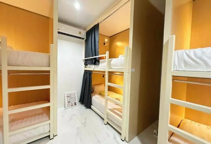 Airhub Hostel Phuket Airport