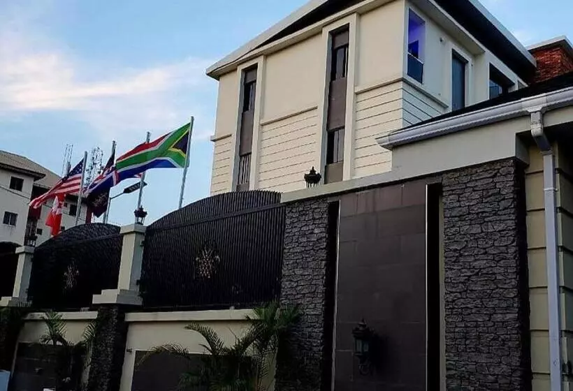 De Bullion Hotels