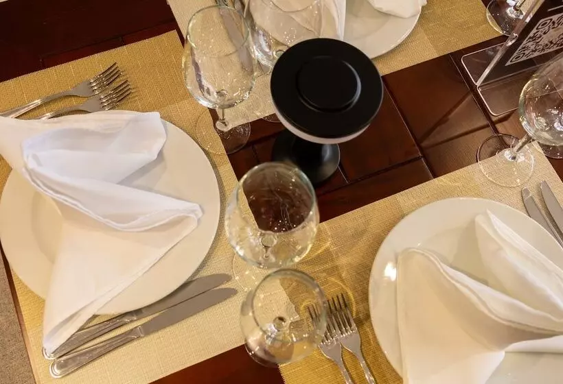 Habana Hotel Y Restaurante