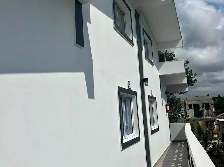 Hillmon S Hotel Bar Lounge