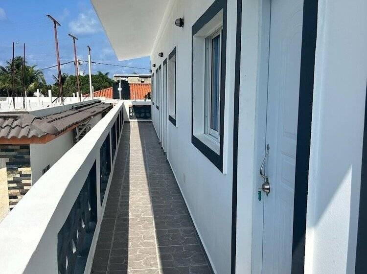 Hillmon S Hotel Bar Lounge