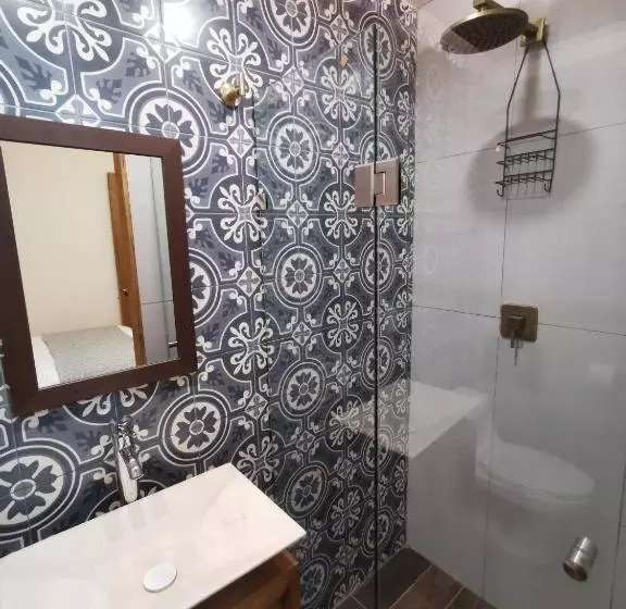 هتل کپسول Casa Posos