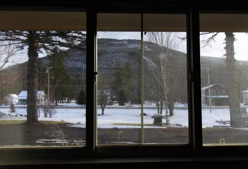 Hotelli Matterhorns Hunter Lodge