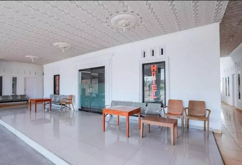 ホテル Wisma Silampari Mitra Reddoorz