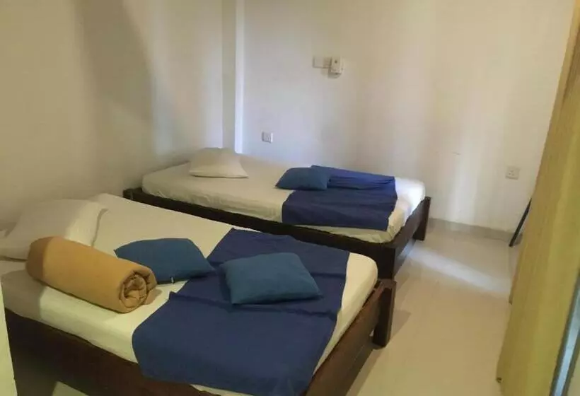 ホテル Polonnaruwa Holiday Inn