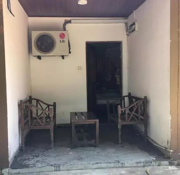 ホテル Polonnaruwa Holiday Inn