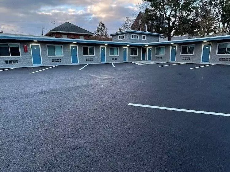 Hotelli Residency Inn & Studios