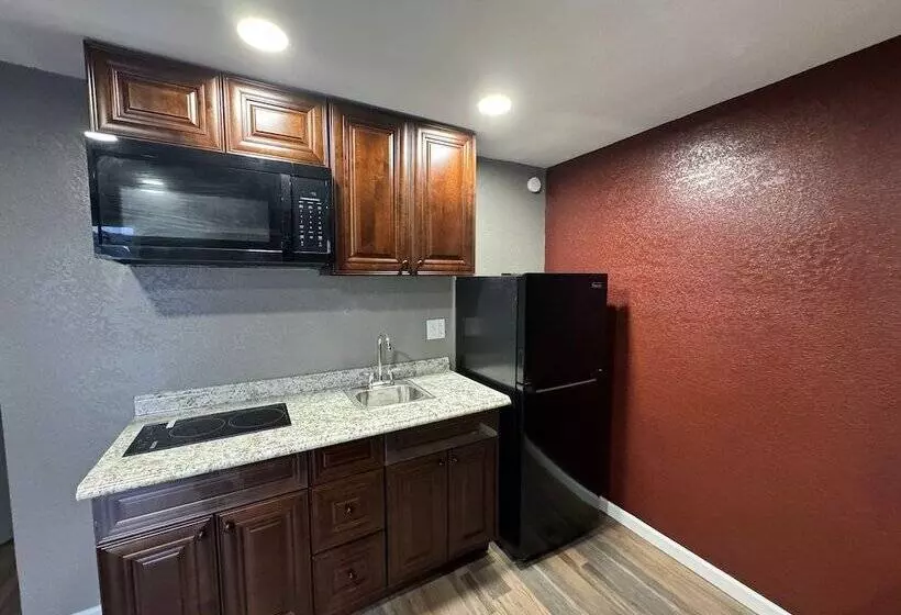 Hotelli Residency Inn & Studios