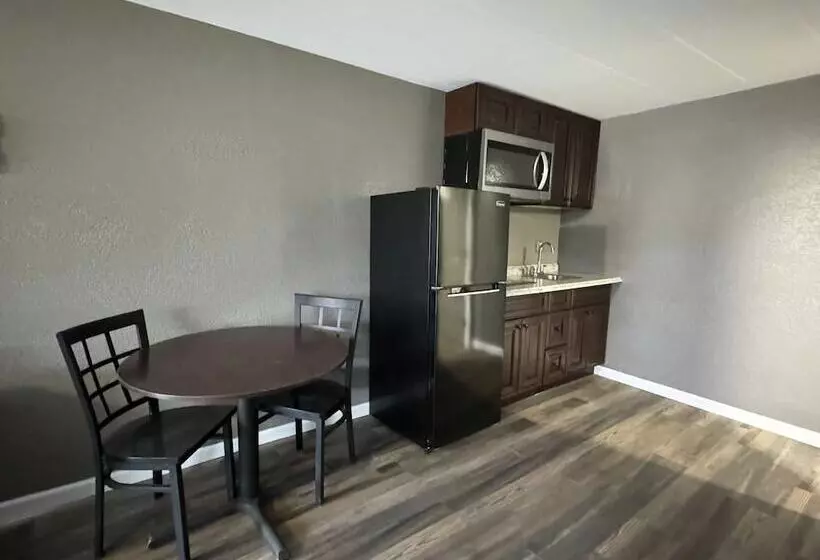 Hotelli Residency Inn & Studios