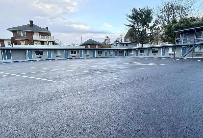 Hotelli Residency Inn & Studios