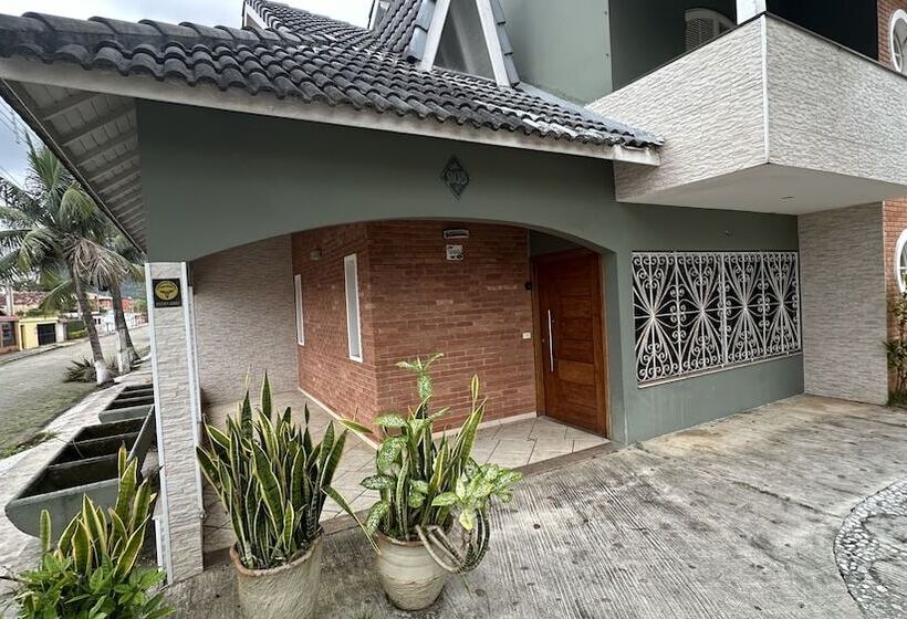 酒店 Surfside Suites