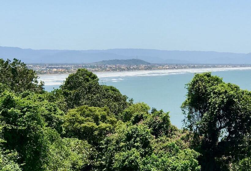 酒店 Surfside Suites