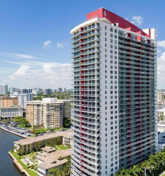 Iconic View   Family 2br Suite   Hotel   Fiber Internet