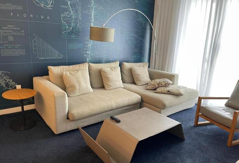 Iconic View   Family 2br Suite   Hotel   Fiber Internet