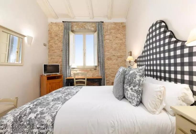 Maison Muralleta B&b