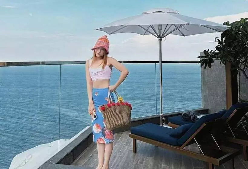 Mandala Cham Bay Paradise Hotel & Resort