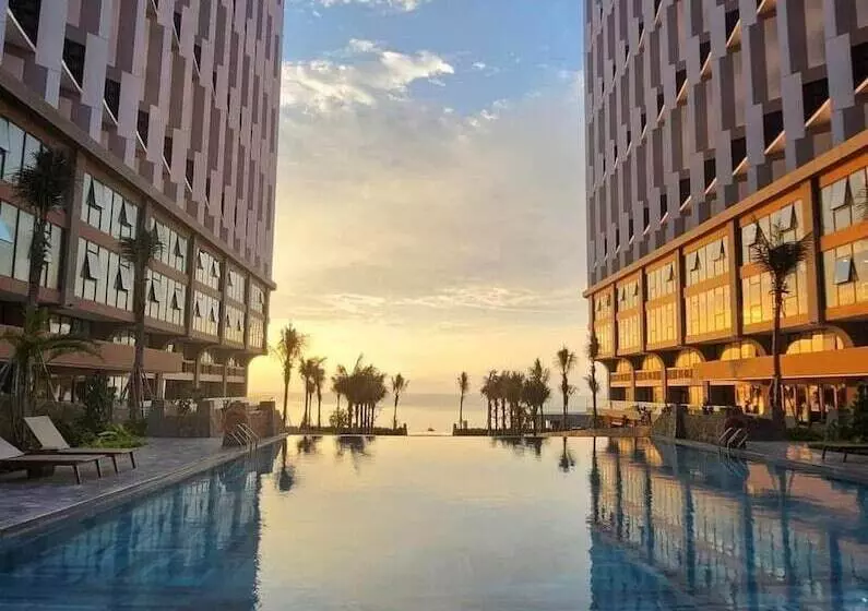 Mandala Cham Bay Paradise Hotel & Resort