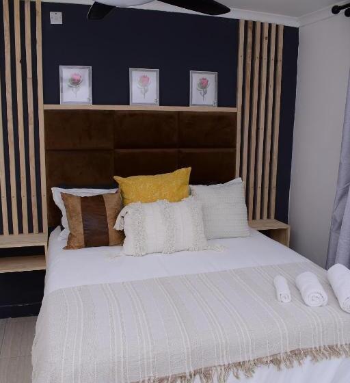 پانسیون Kanana Villas