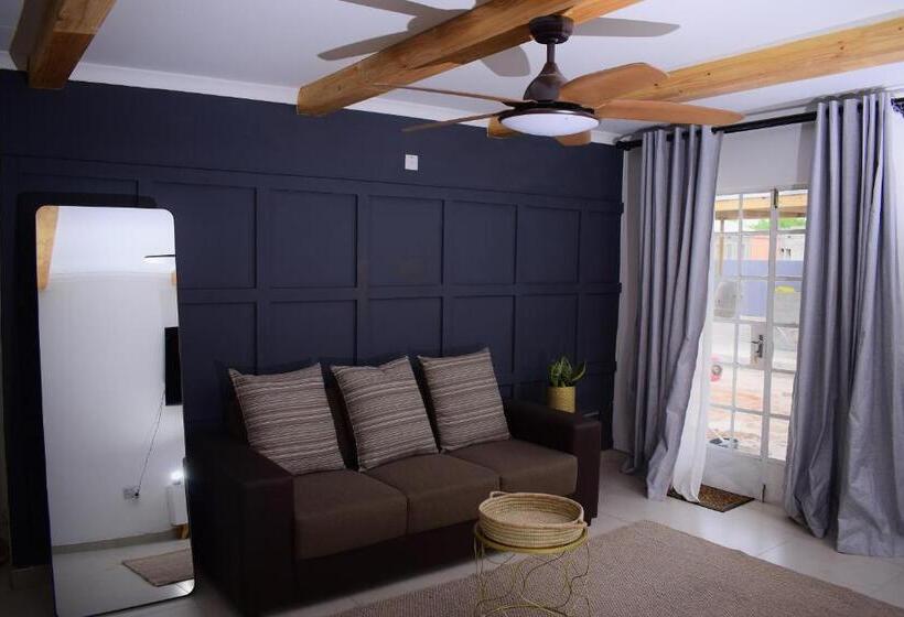 پانسیون Kanana Villas