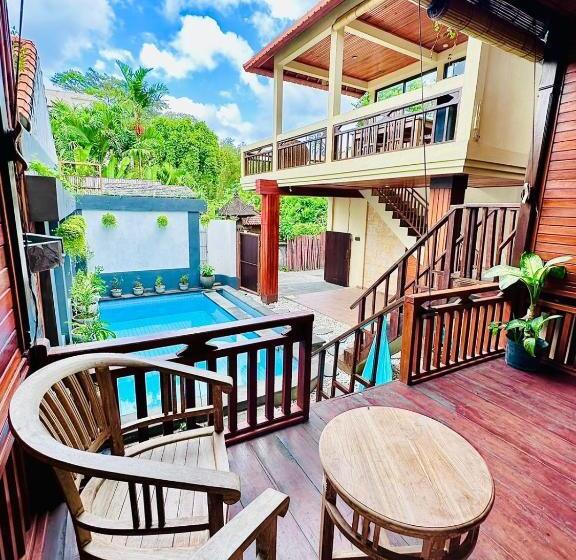 پانسیون Room 1 Pool View @ Tropical Guesthouse Umalas