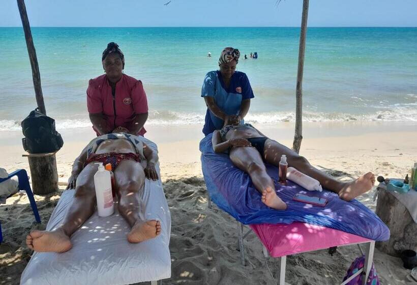 پانسیون Villa Gaddiel