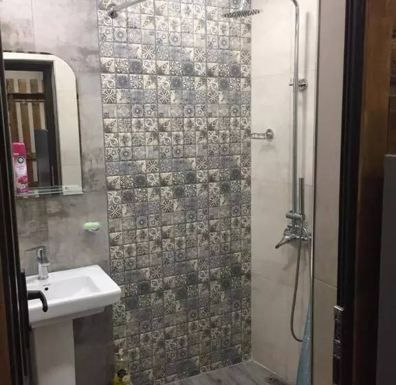 ペンション Tatul Guest House