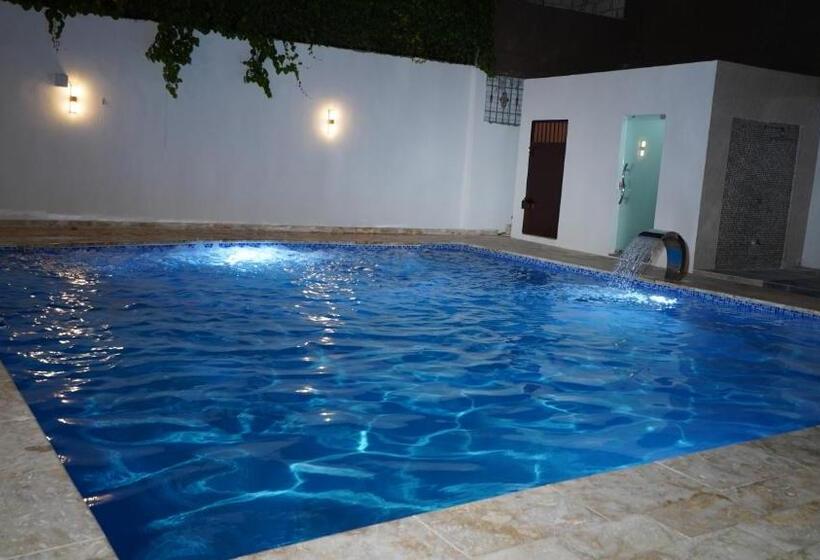 Villa Sol Taino, Hotel En Boca Chica, 5 Minutos Del Aeropuerto Internacional Las Américas