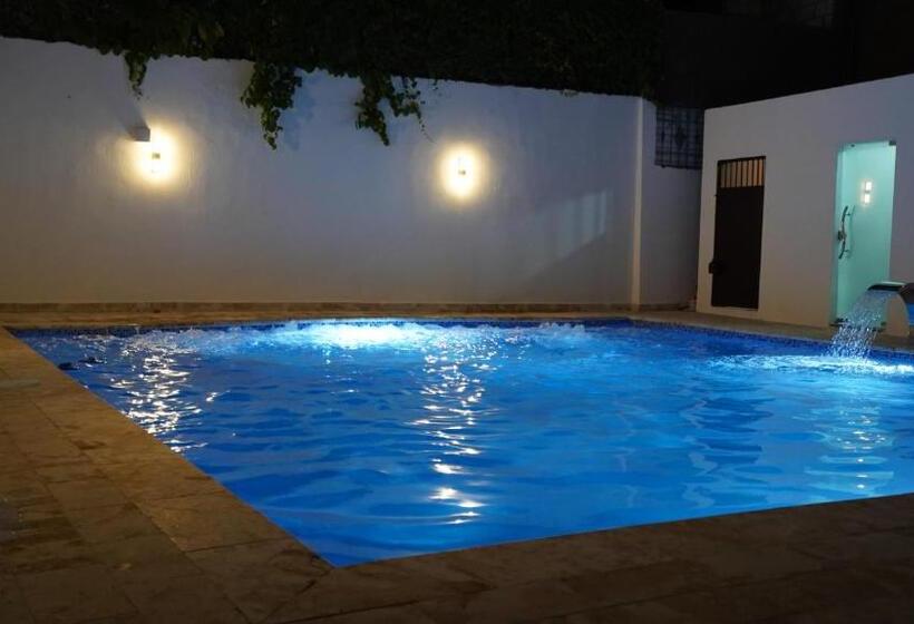 Villa Sol Taino, Hotel En Boca Chica, 5 Minutos Del Aeropuerto Internacional Las Américas