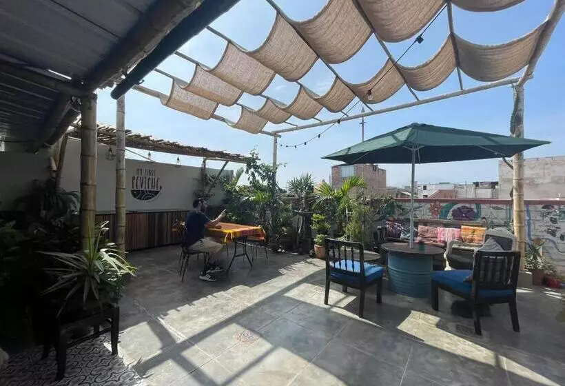Yaqtahostel