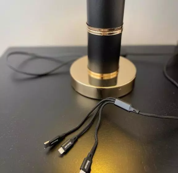 تختخواب و صبحانه The Jewel And The Lake