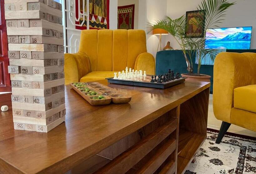 تختخواب و صبحانه The Jewel And The Lake