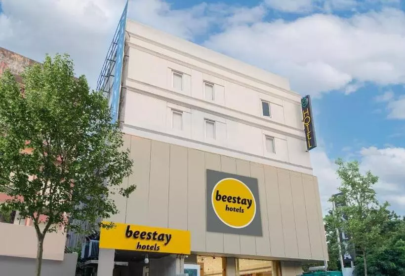 Beestay Hotels Mg Road Vijayawada