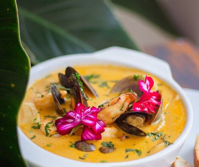 هتل Balmoral Plaza