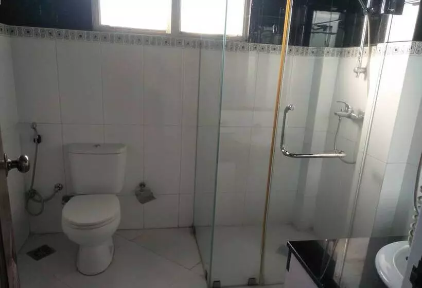 Airport Hotel Dream Paradise