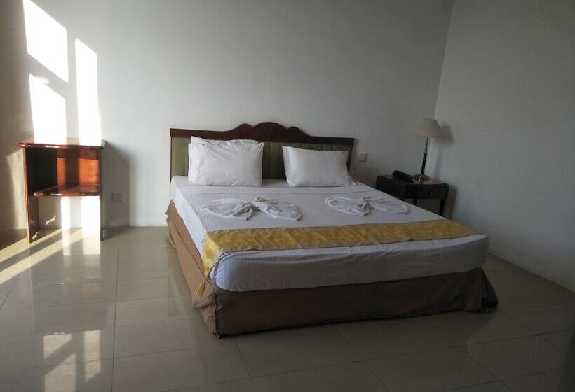 Airport Hotel Dream Paradise