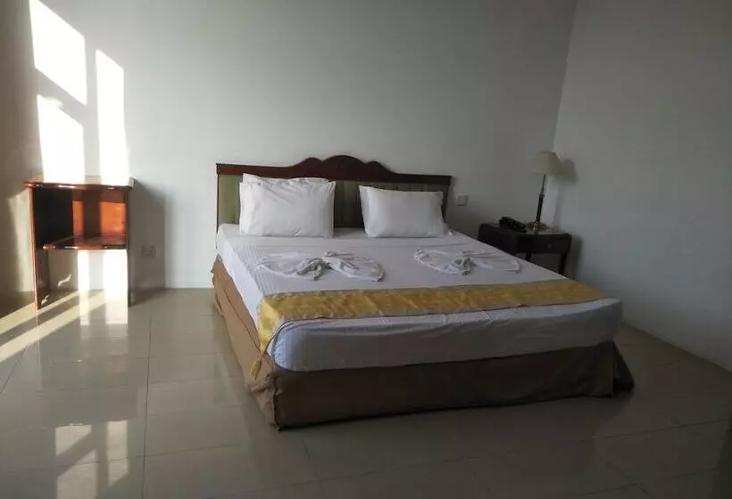 Airport Hotel Dream Paradise