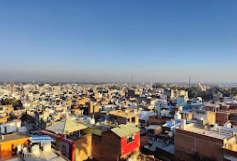 בית מלון כפרי Fort View, Tikamgarh