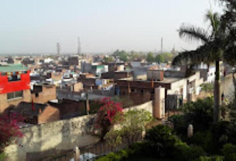 בית מלון כפרי Fort View, Tikamgarh