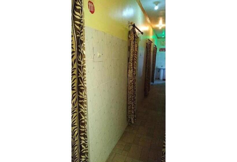 Отель Neel Kamal Madhya Pradesh