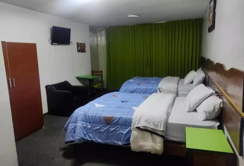 هتل Sierra Verde   Muy Céntrico Hs