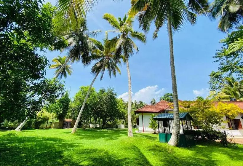 هتل Terance Bungalow