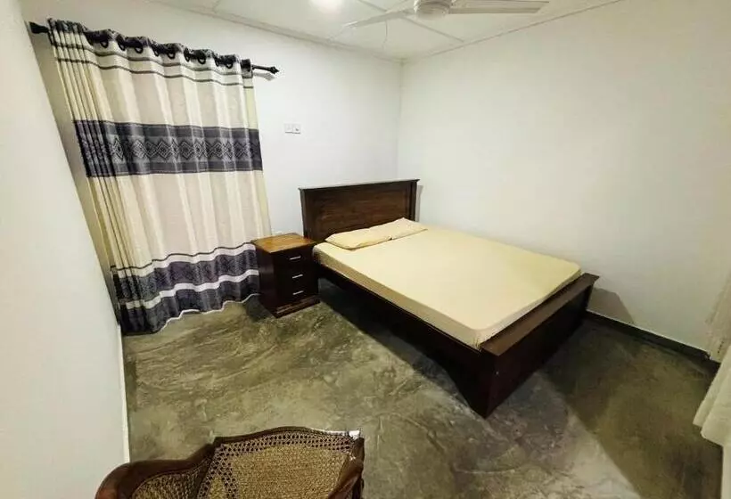 هتل Terance Bungalow