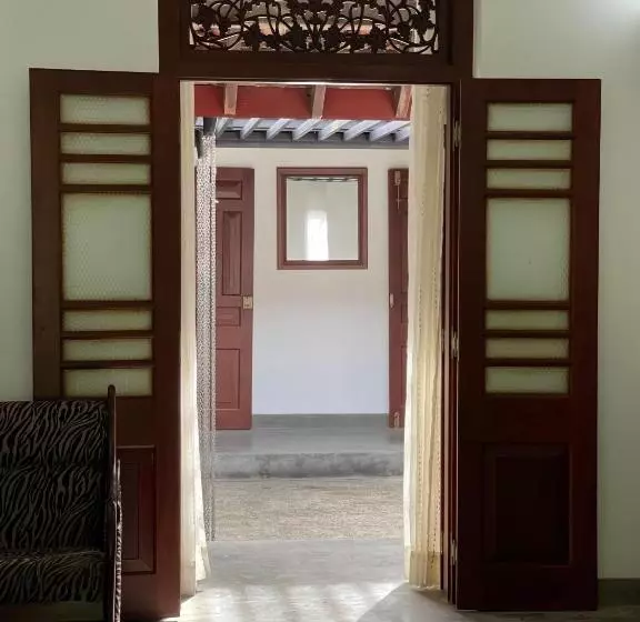 هتل Terance Bungalow