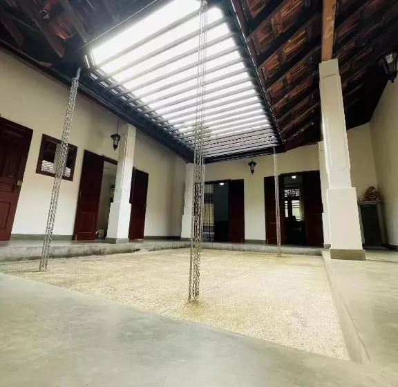 هتل Terance Bungalow